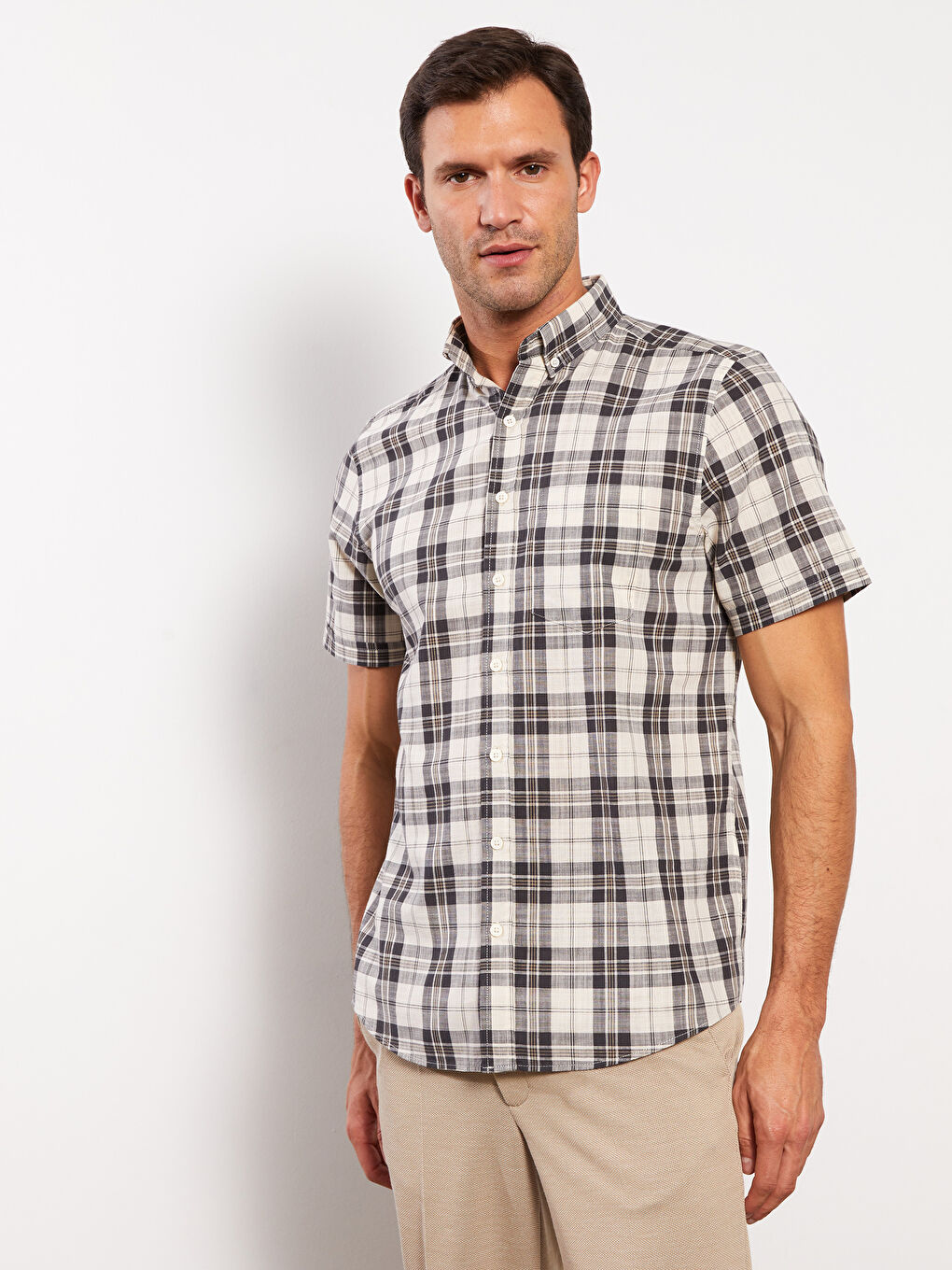 Ekru Regular Fit Kısa Kollu Ekose Poplin Erkek Gömlek-1