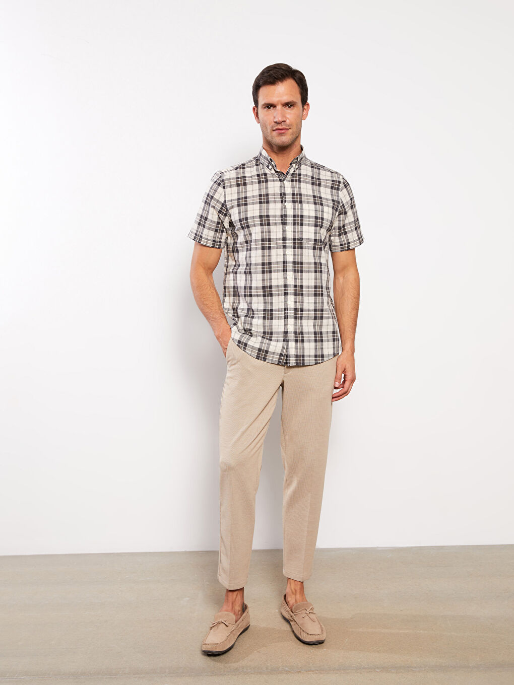 Ekru Regular Fit Kısa Kollu Ekose Poplin Erkek Gömlek-2