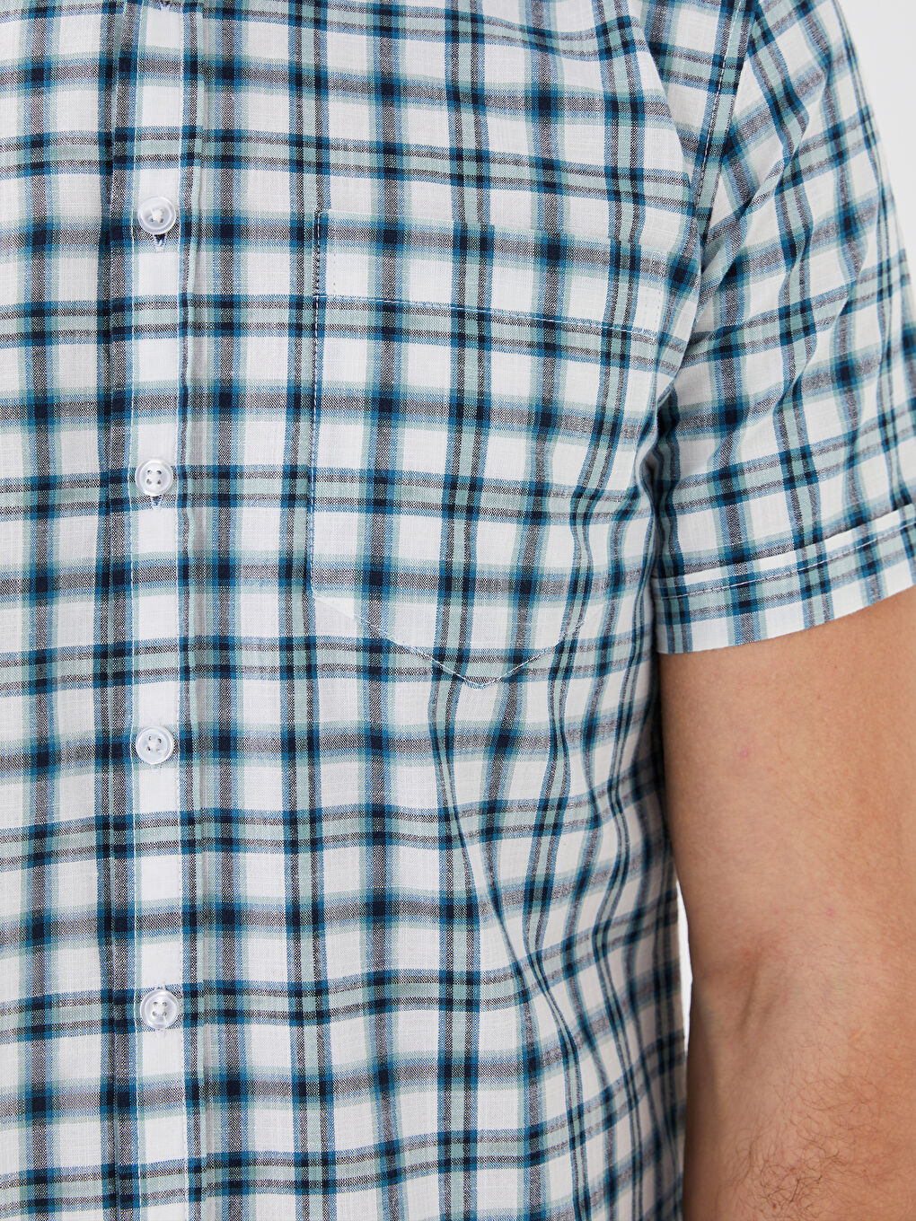 Regular Fit Short Sleeve Plaid Oxford Men's Shirt-3