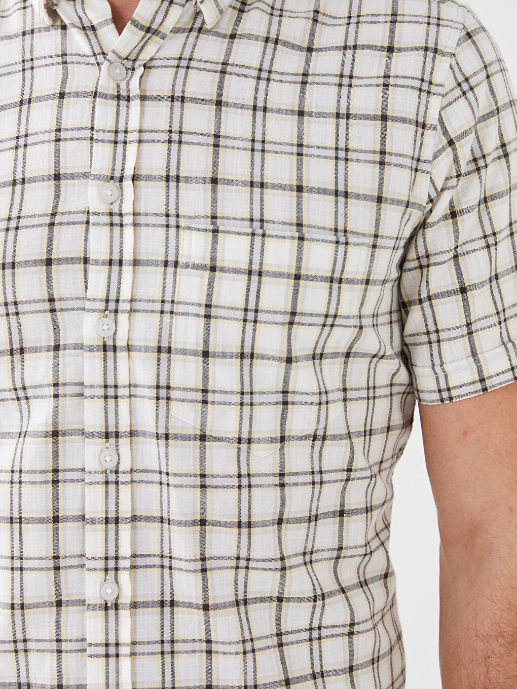 LCWAIKIKI Classic Regular Fit Kısa Kollu Ekose Oxford Erkek Gömlek -S3AQ18Z8-LQ0
