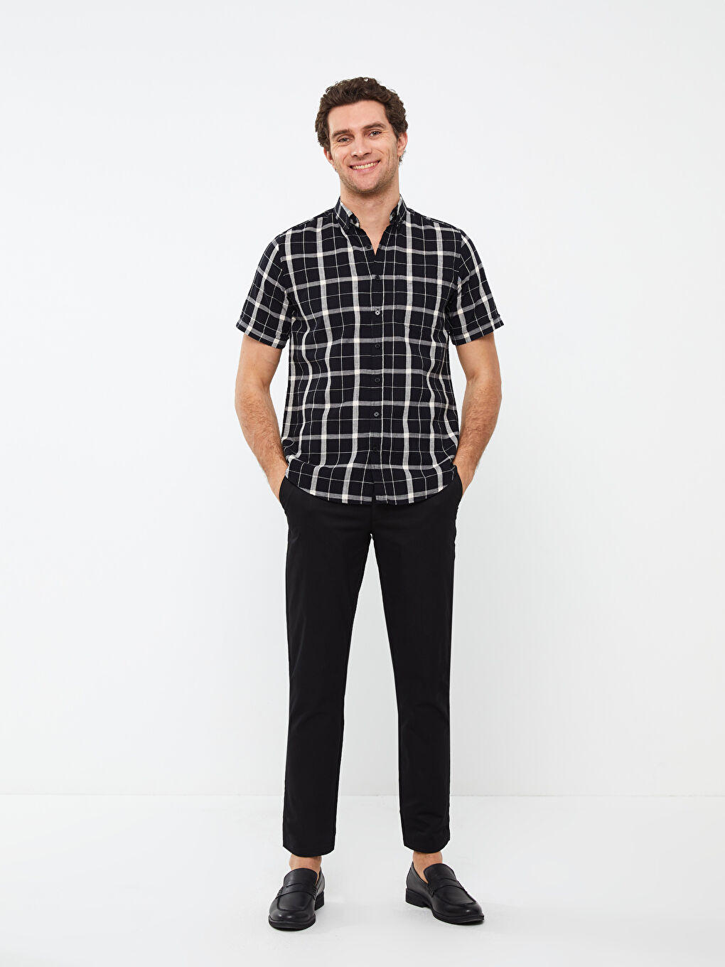 Siyah Regular Fit Kısa Kollu Ekose Poplin Erkek Gömlek-2