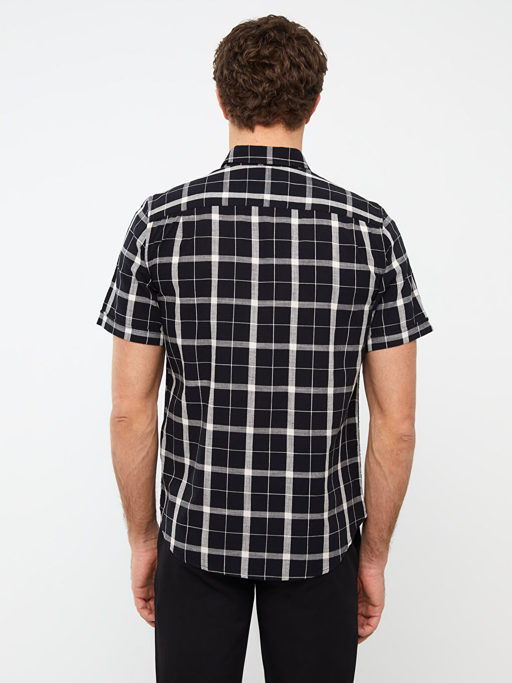 Siyah Regular Fit Kısa Kollu Ekose Poplin Erkek Gömlek-4