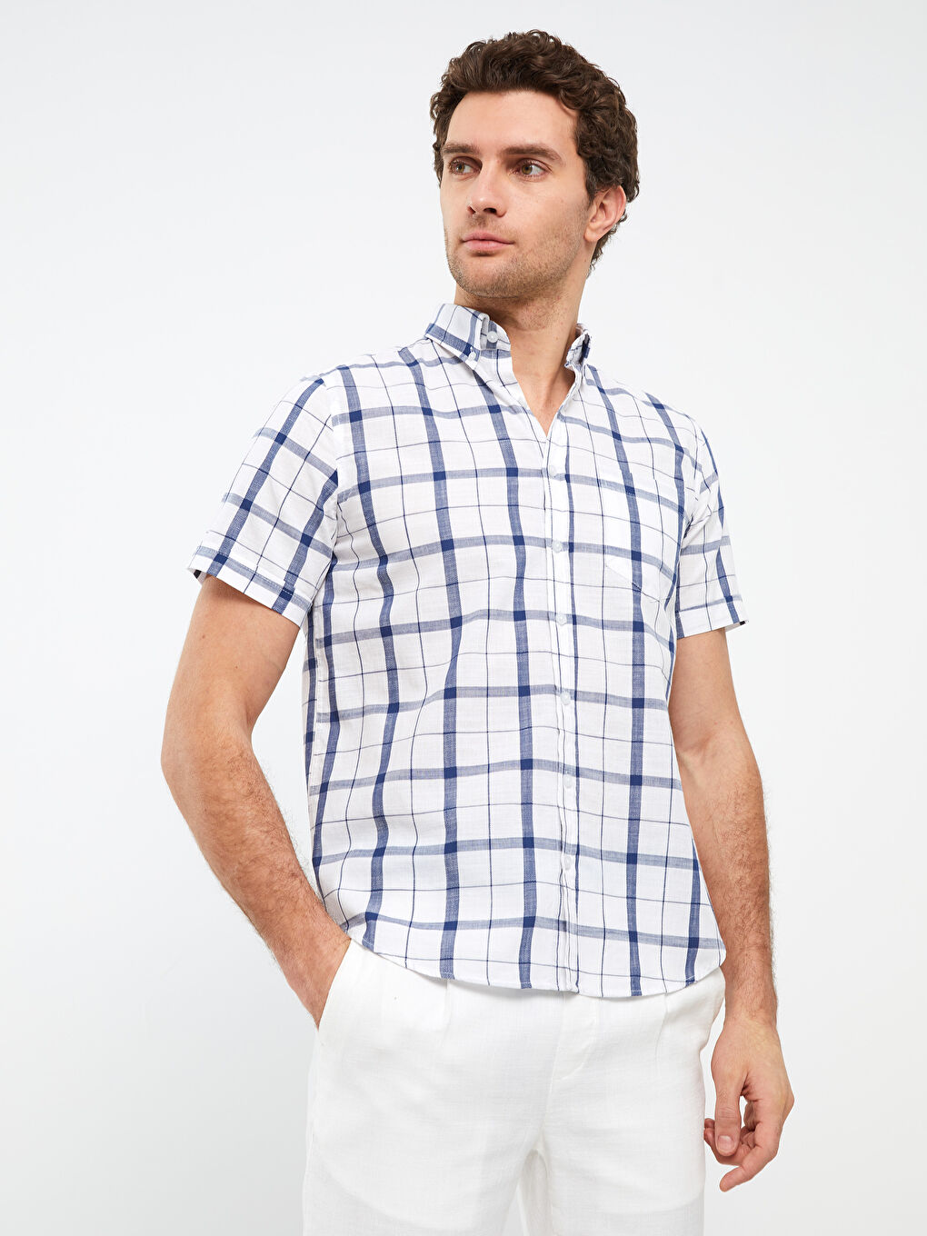 LCWAIKIKI Classic Regular Fit Short Sleeve Plaid Poplin Men's Shirt -S3AQ21Z8-LPT