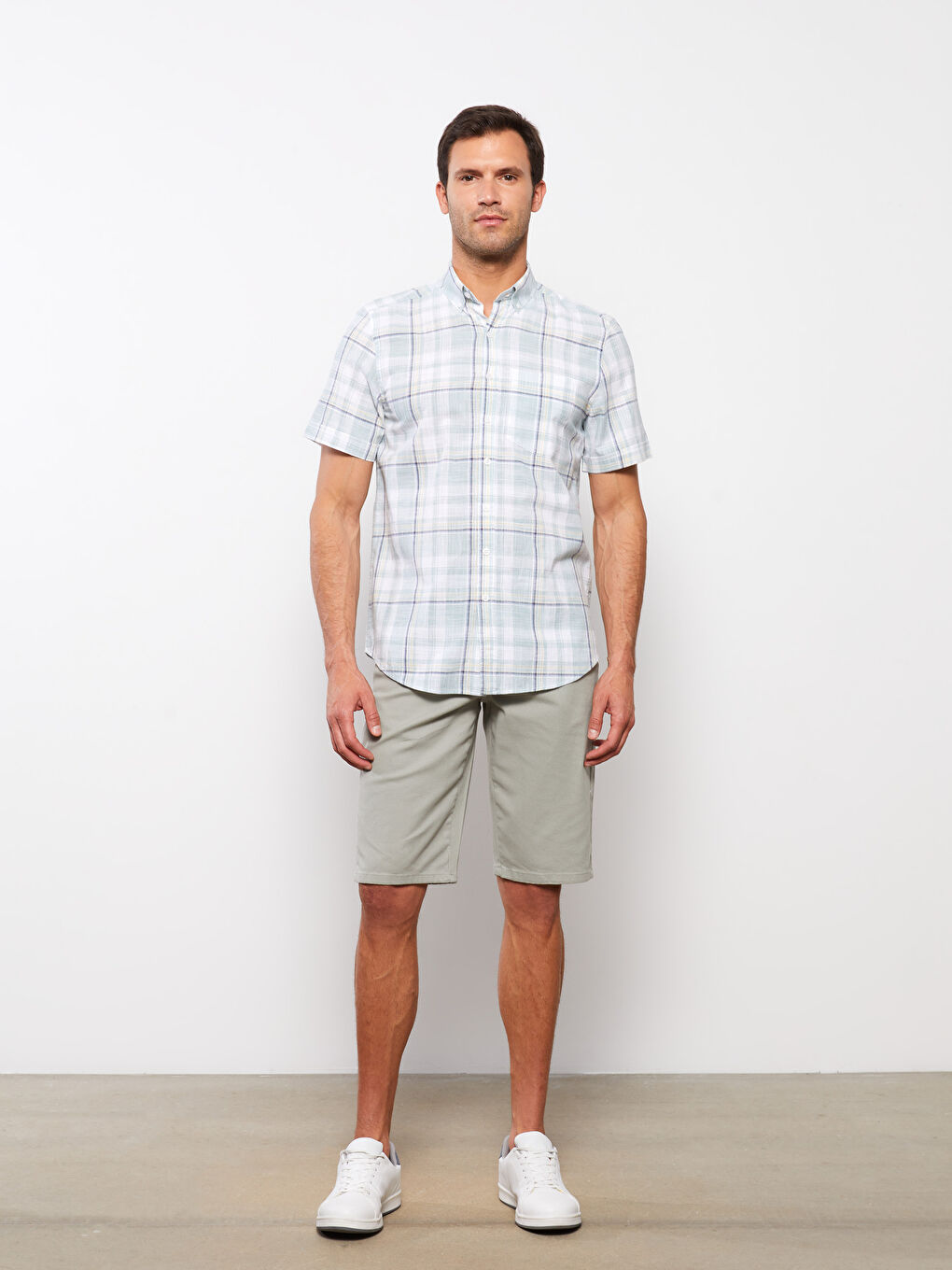 Regular Fit Short Sleeve Plaid Poplin Men's Shirt -S3AQ22Z8-LM4