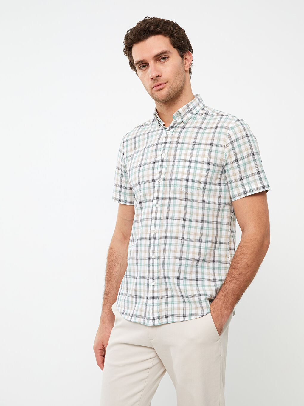 Cămașă Poplin Regular Fit în Carouri cu Mânecă Scurtă