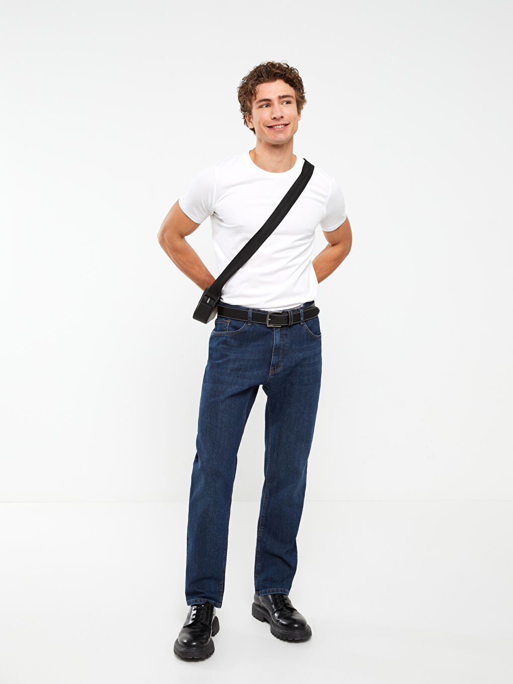 Siyah Regular Fit Erkek Jean Pantolon-1