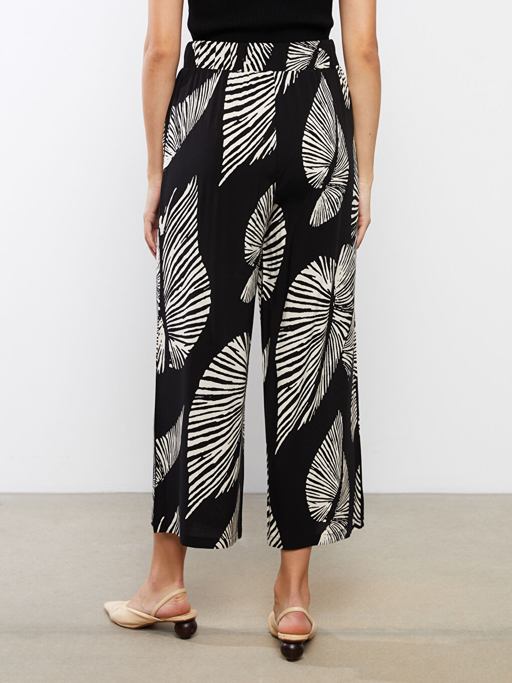 Siyah Beli Lastikli Desenli Kadın Palazzo Pantolon-4