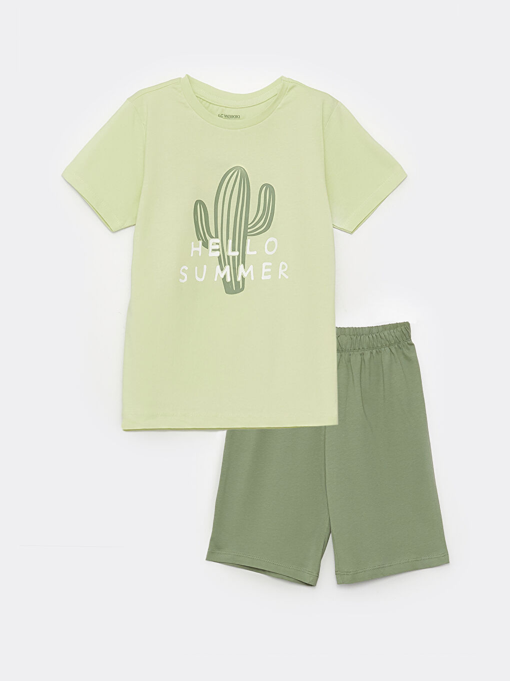 طقم بيجامة شورت بأكمام قصيرة مطبوع بياقة دائرية للأولاد