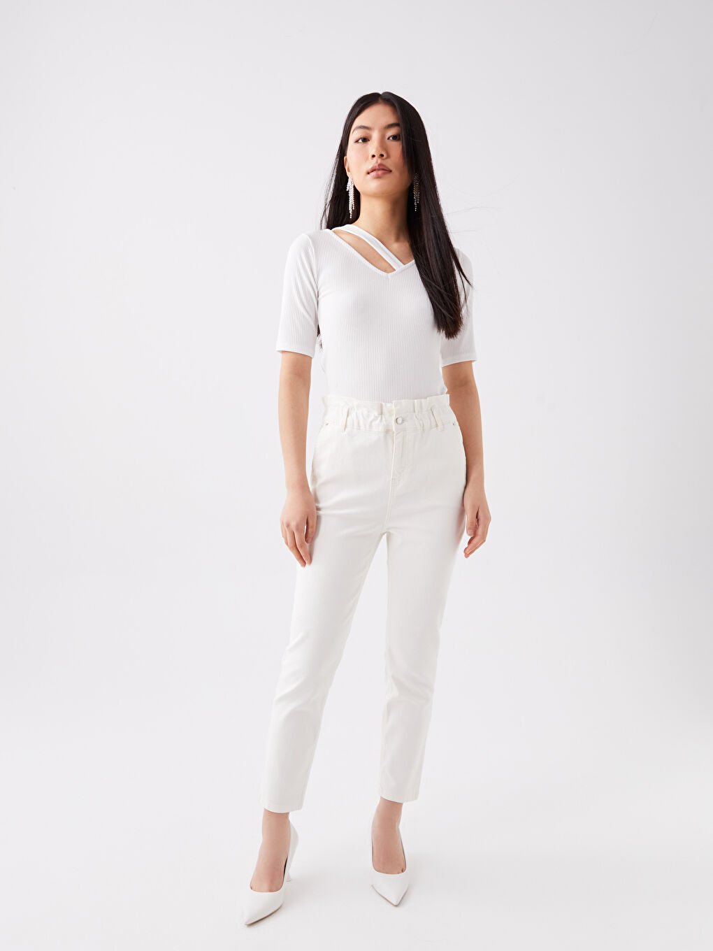 Women V-Neck Straight Short Sleeve T-Shirt-2