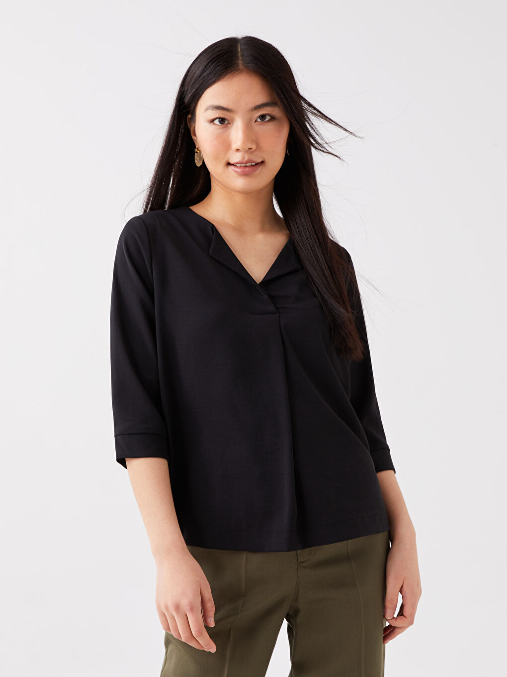 Женская Блузка с Вырезом с Выемкой Однотонная-1