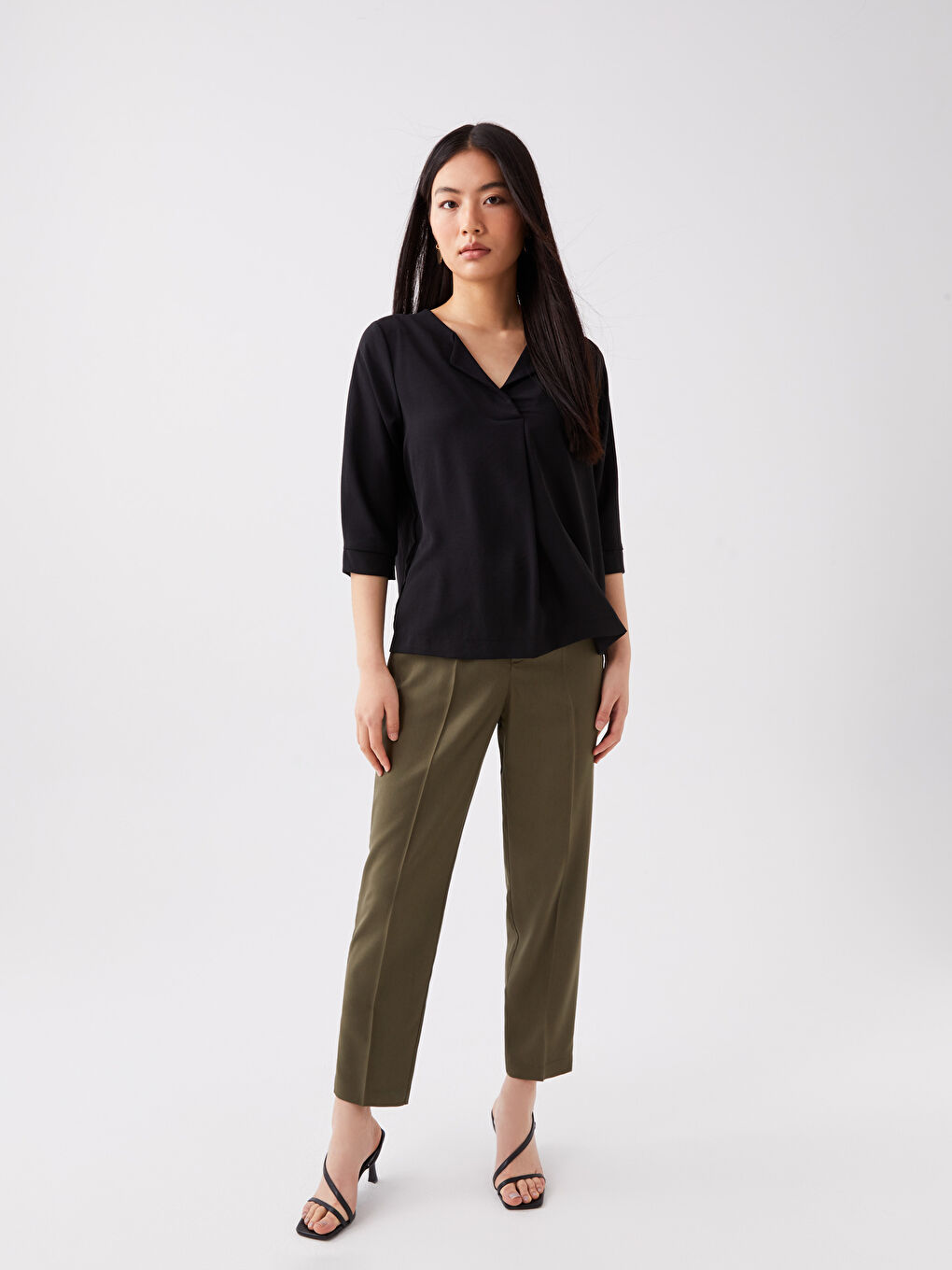 Женская Блузка с Вырезом с Выемкой Однотонная-2