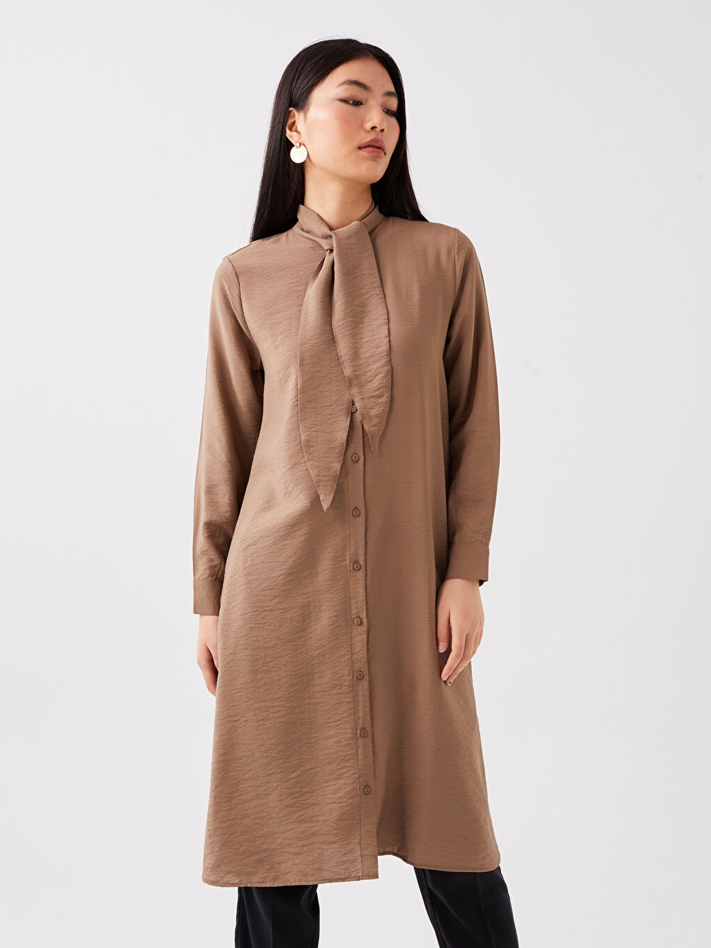 تونيك كم طويل سادة بياقة مربوطة للسيدات