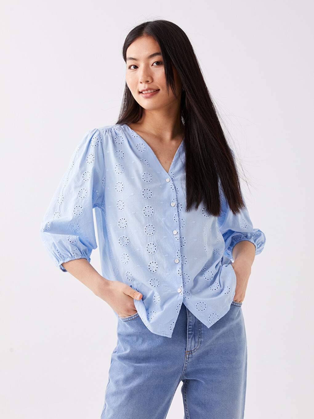 【momoさん専用】BLUELEA Jacquard blouse(サックス) BLUELEA(ブルレア) Jacquard blouseプルオーバーブラウス222023