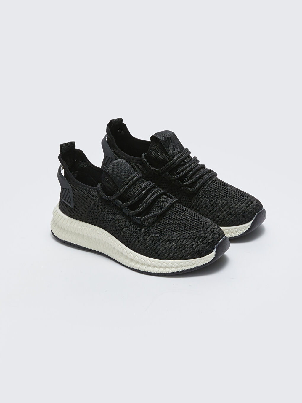 Siyah File Detaylı Kadın Spor Ayakkabı