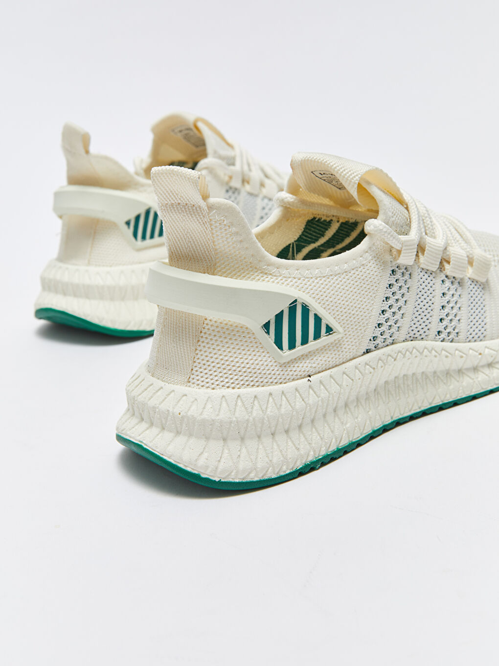 Yeşil File Detaylı Kadın Spor Ayakkabı-4