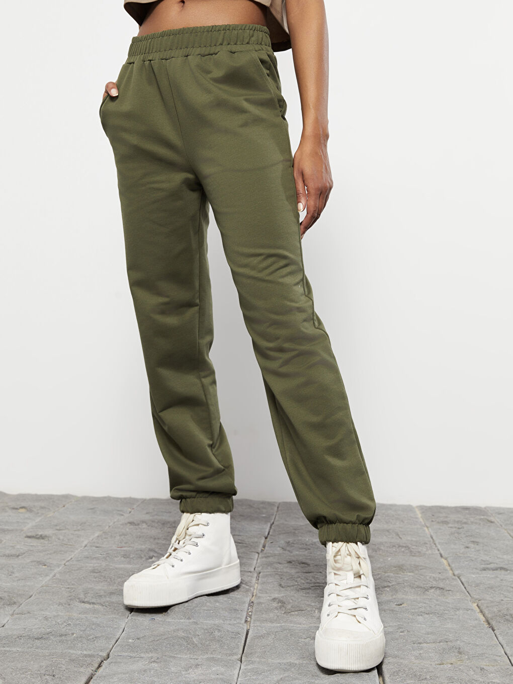 Haki Kadın Beli Lastikli Düz Spor Eşofman Altı-3