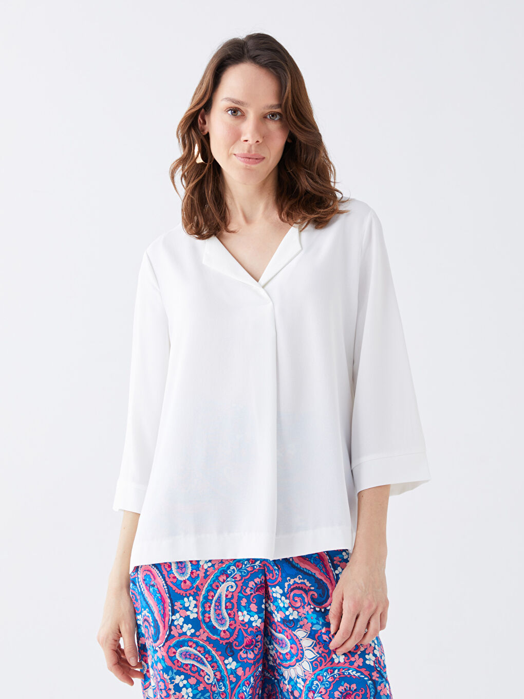 Ekru Kadın Kaçık Yaka Düz Bluz-1