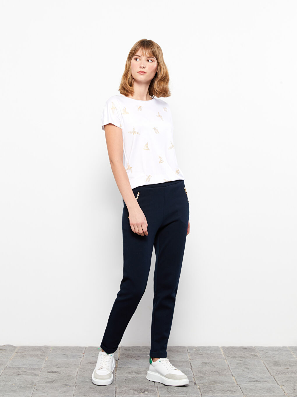 Crew Neck Patterned Short Sleeve Women's T-Shirt-1