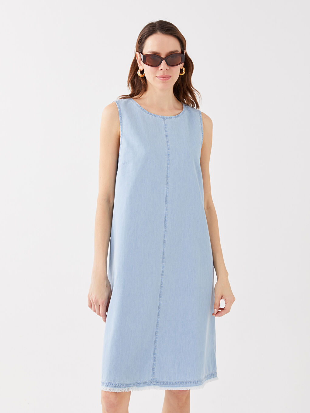 LCWAIKIKI Classic Robe en Jean Droite à Col Rond pour Femmes -S3AU28Z8-315