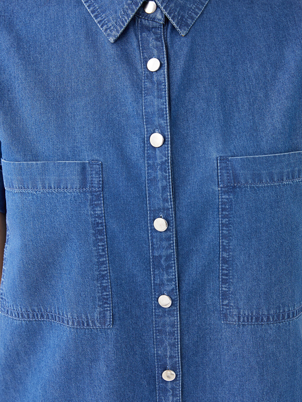 Collared Neck Plain Short Sleeve Women's Denim Dress-3