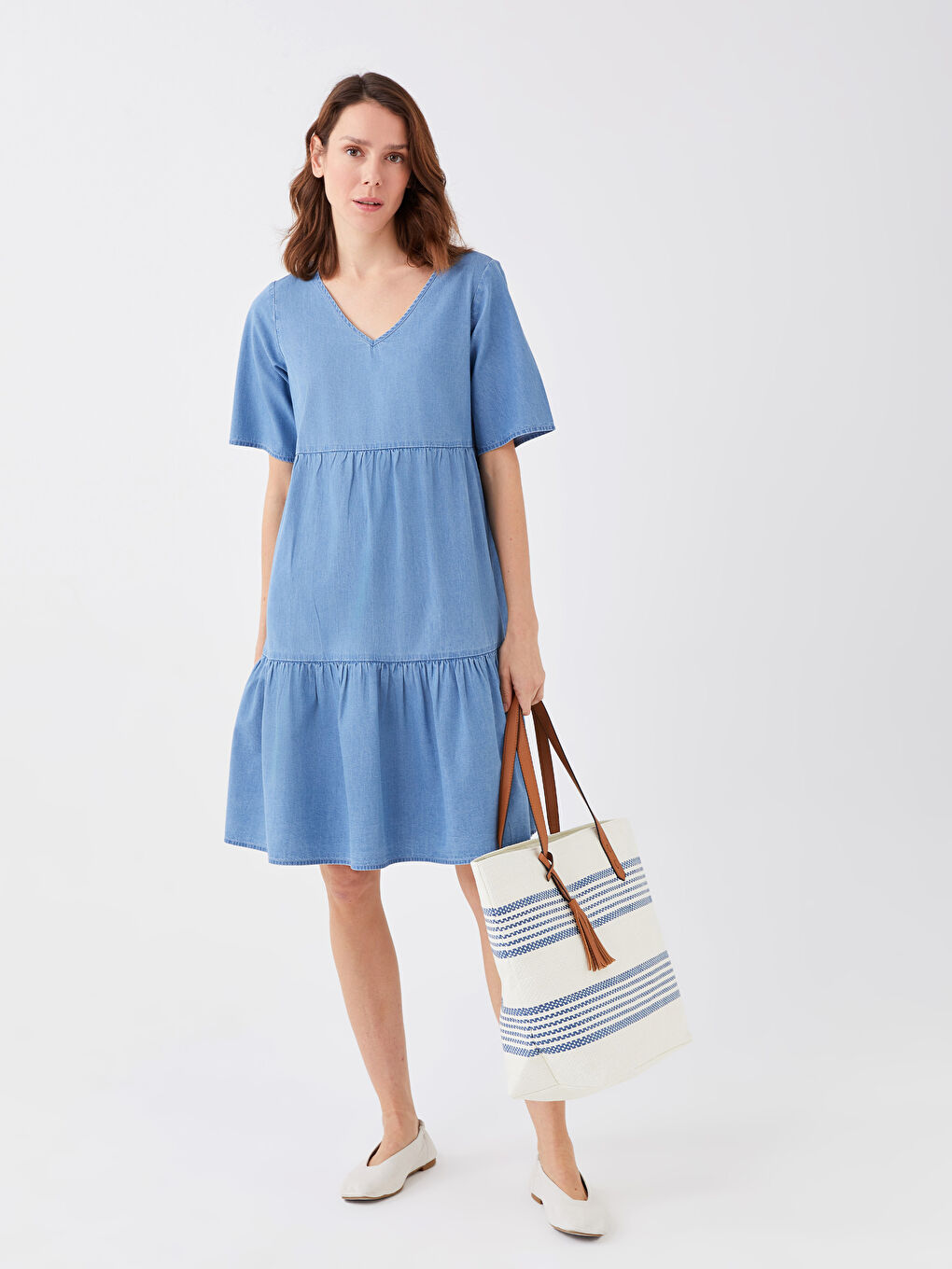 Rochie din Denim cu Decolteu în V, Simplă, Mânecă Scurtă pentru Femei-1