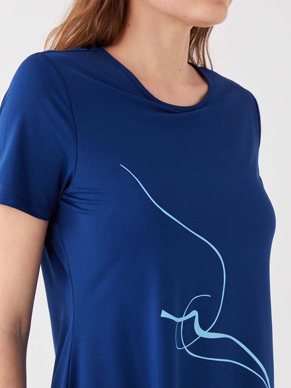 طقم ملابس سباحة محتشمة نسائية بياقة دائرية وكم قصير مطبوع-3