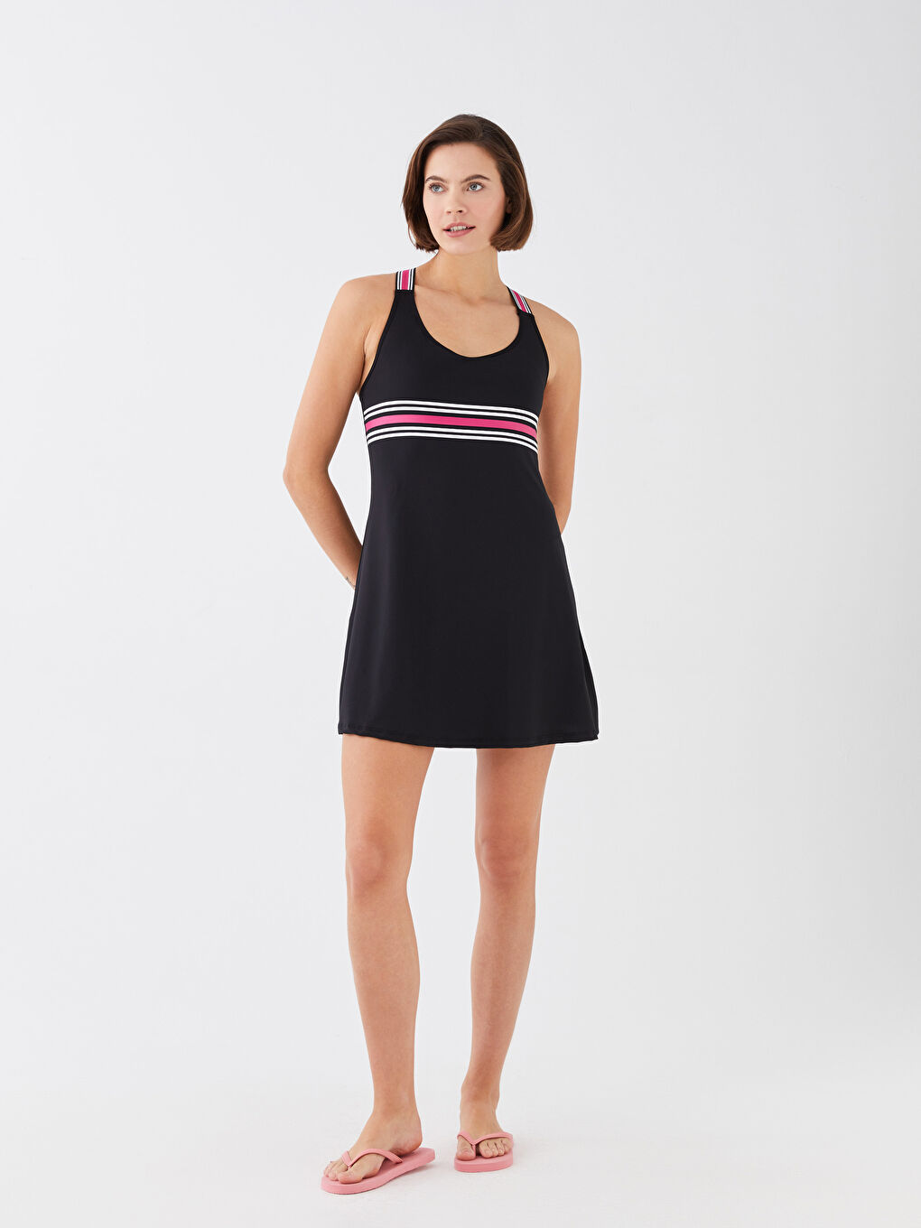 ملابس سباحة مخططة بياقة على شكل حرف U مع تنورة للسيدات-2