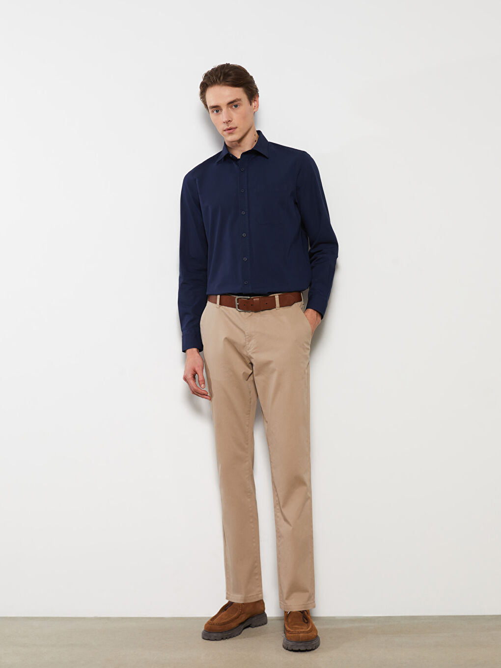 بنطلون تشينو بقماش جباردين بقصة عادية - للرجال