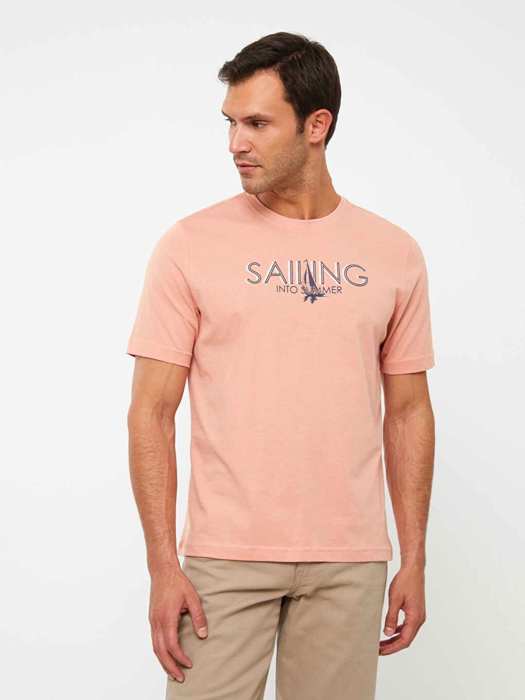 მრგვალი საყელო მოკლე სახელო ნაბეჭდი კომბინირებული ბამბის მამაკაცის მაისური-1