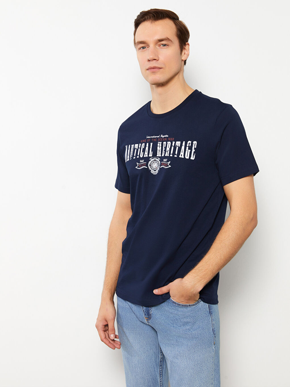 Lacivert Bisiklet Yaka Kısa Kollu Baskılı Erkek Tişört