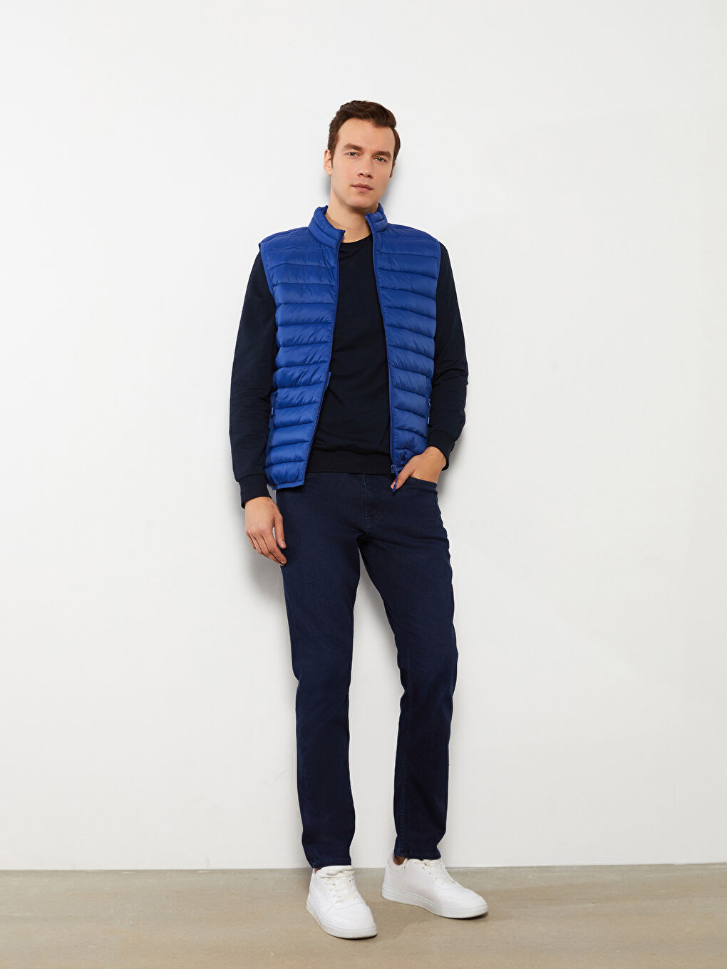 جينز بقصة رفيعة للرجال-1