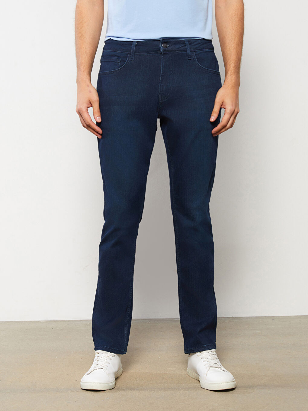 جينز بقصة رفيعة للرجال-3