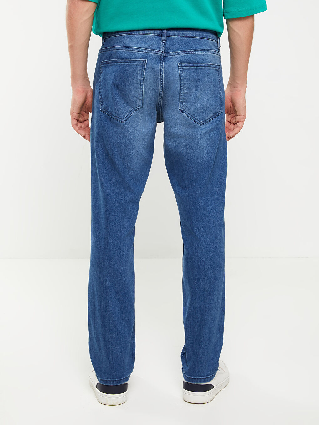 جينز بقصة رفيعة للرجال-3