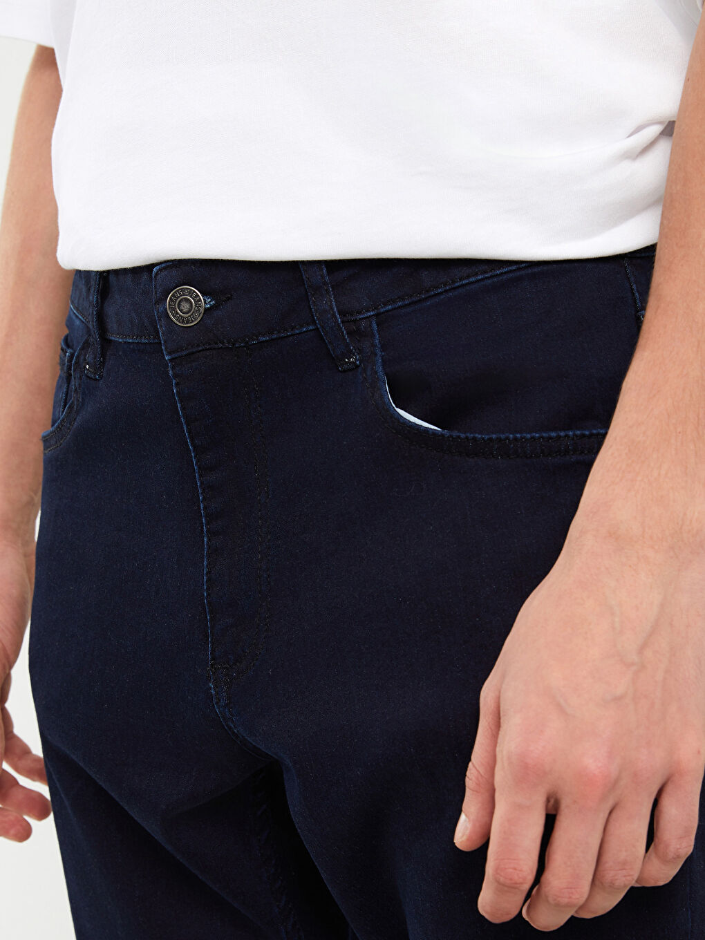 750 Slim Fit Men's Jeans-2