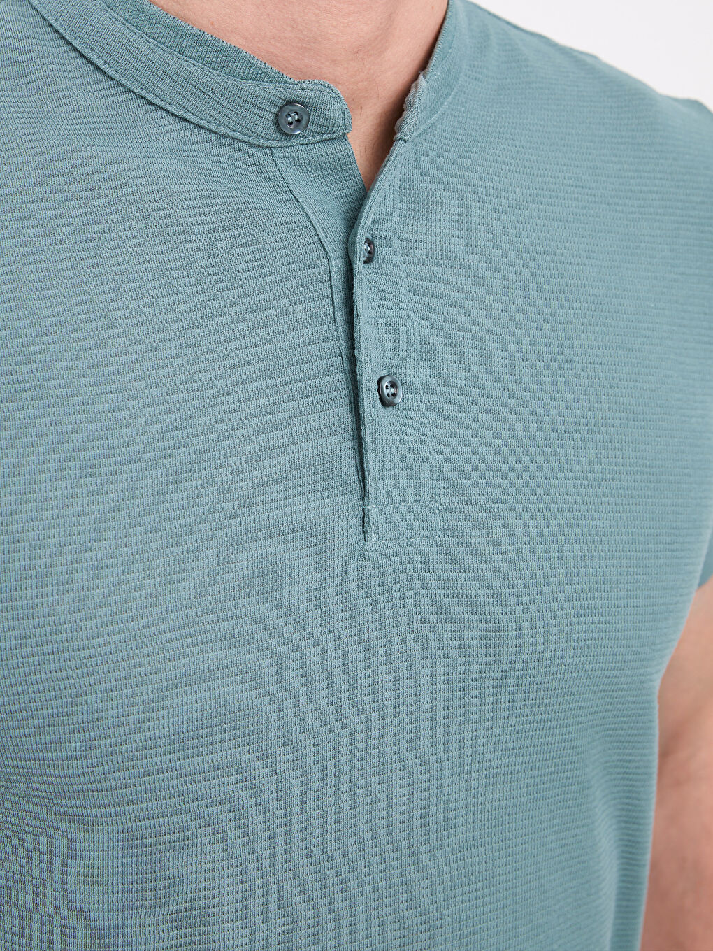 Yeşil Hakim Yaka Kısa Kollu Erkek Tişört-3