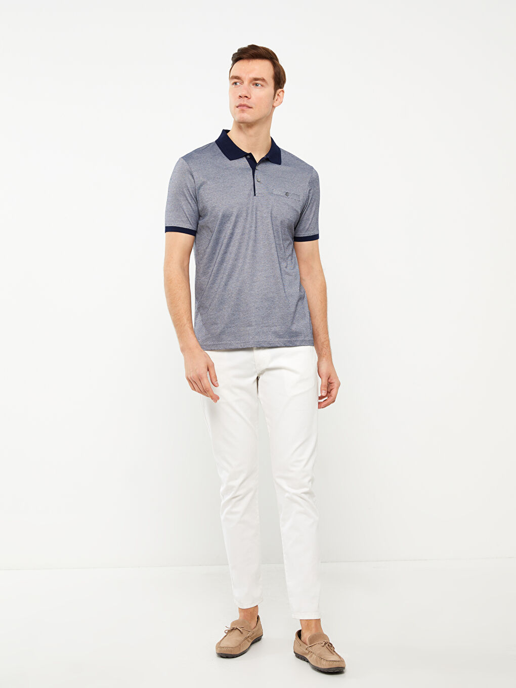 تي شيرت مخطط كم قصير ياقة بولو مُعالج بالميرسرايز للرجال-2