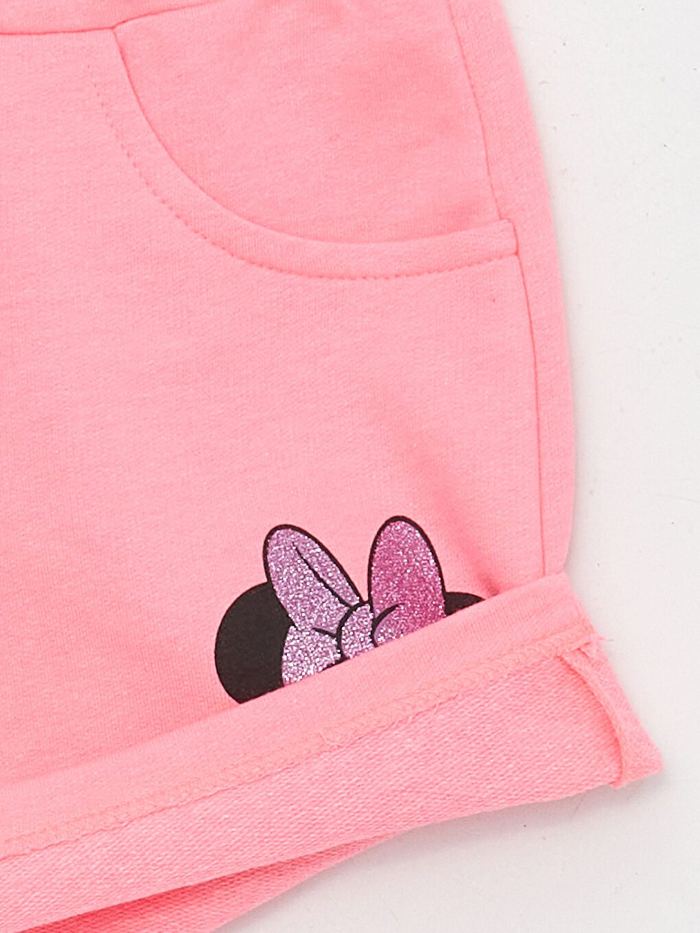 Ensemble T-Shirt et Short Minnie Mouse Imprimé à Manches Courtes pour Filles-3