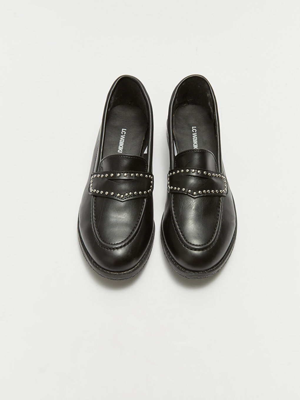 Siyah Deri Görünümlü Kadın Klasik Ayakkabı-2