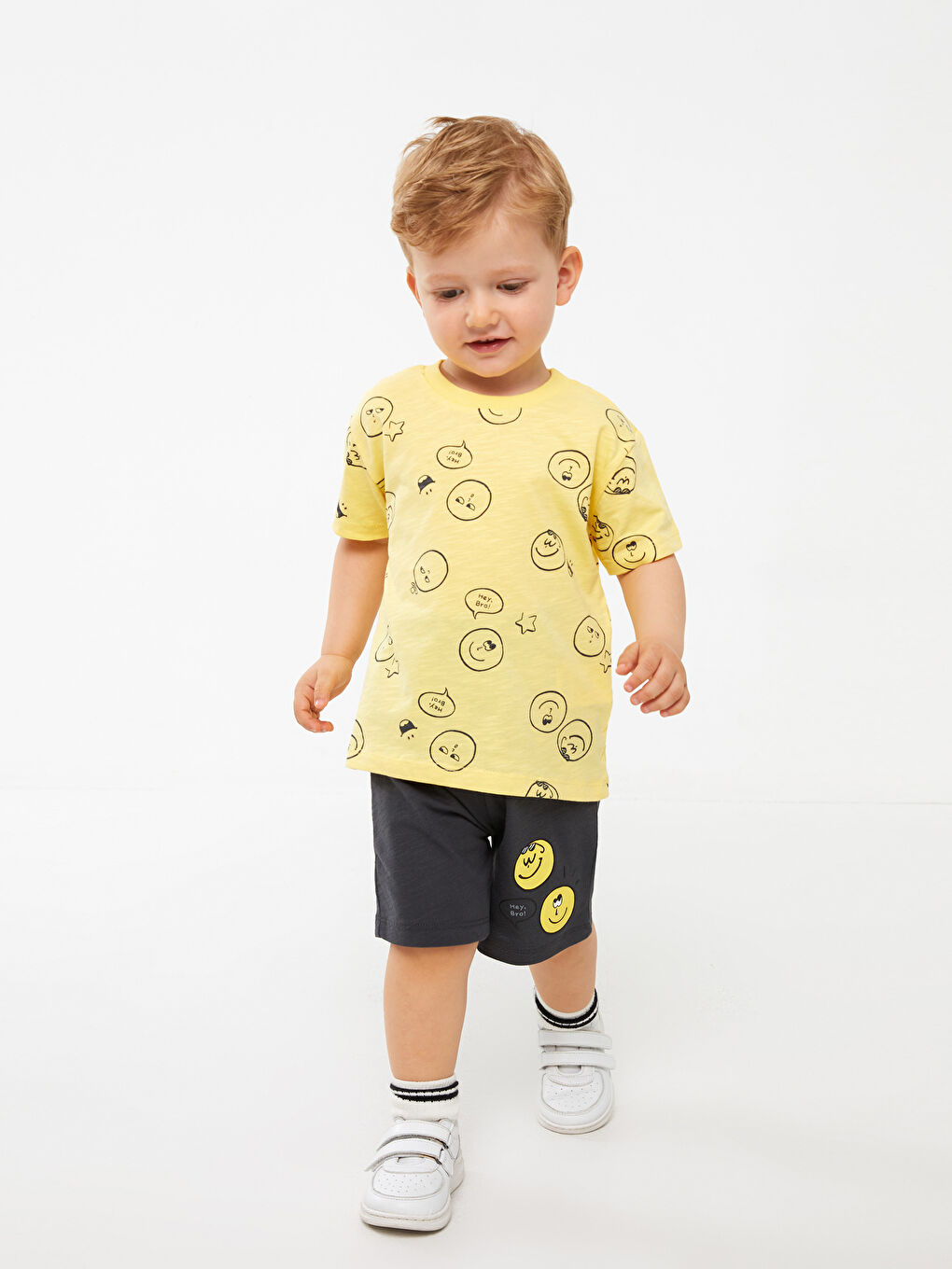 Дөңгелек жағалы қысқа жең принтті ұл бала жинағы 4 дана-2