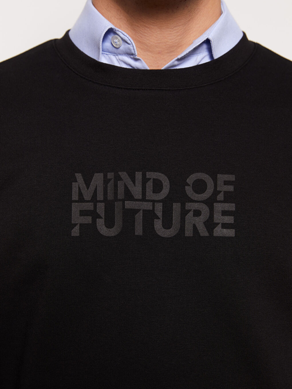 سويت شيرت كم طويل مطبوع بياقة دائرية للرجال-3