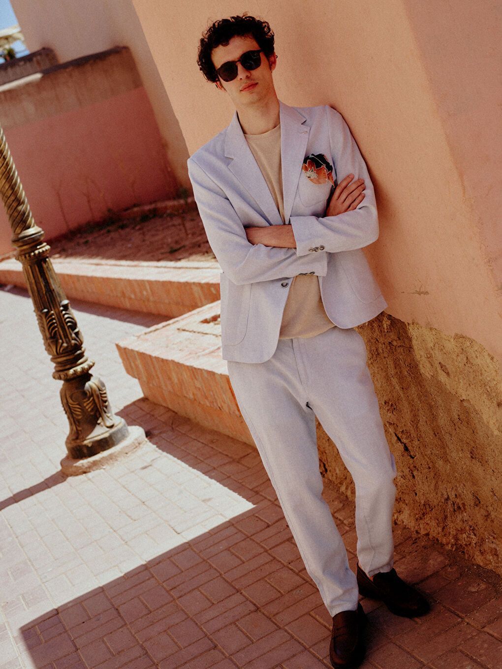 بنطلون خليط كتان بقصة رفيعة للرجال