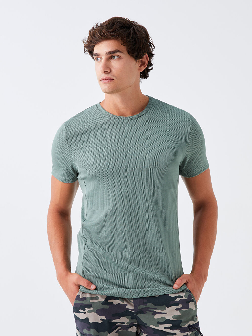 Yeşil Bisiklet Yaka Kısa Kollu Erkek Tişört