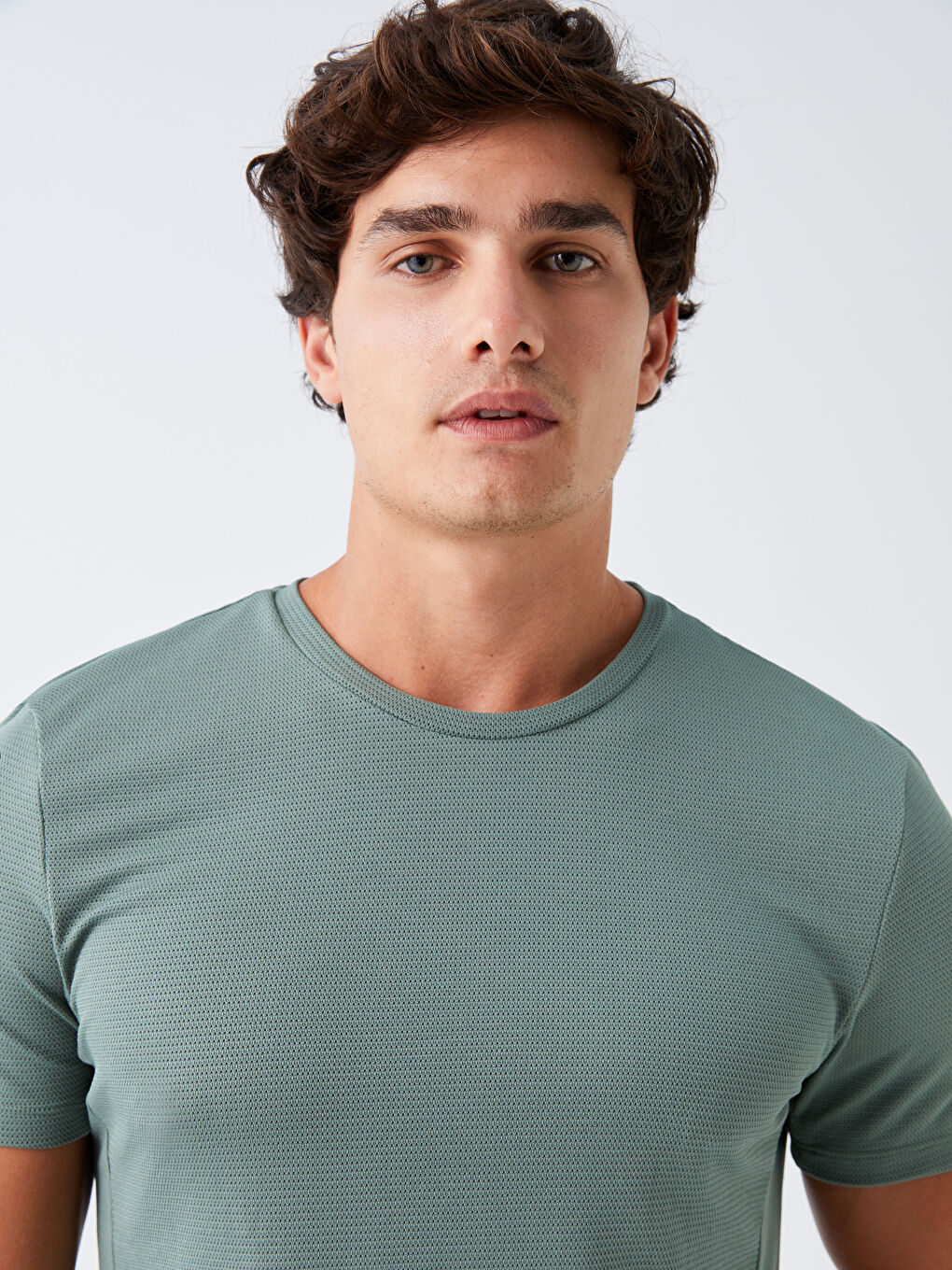 Yeşil Bisiklet Yaka Kısa Kollu Erkek Tişört-2