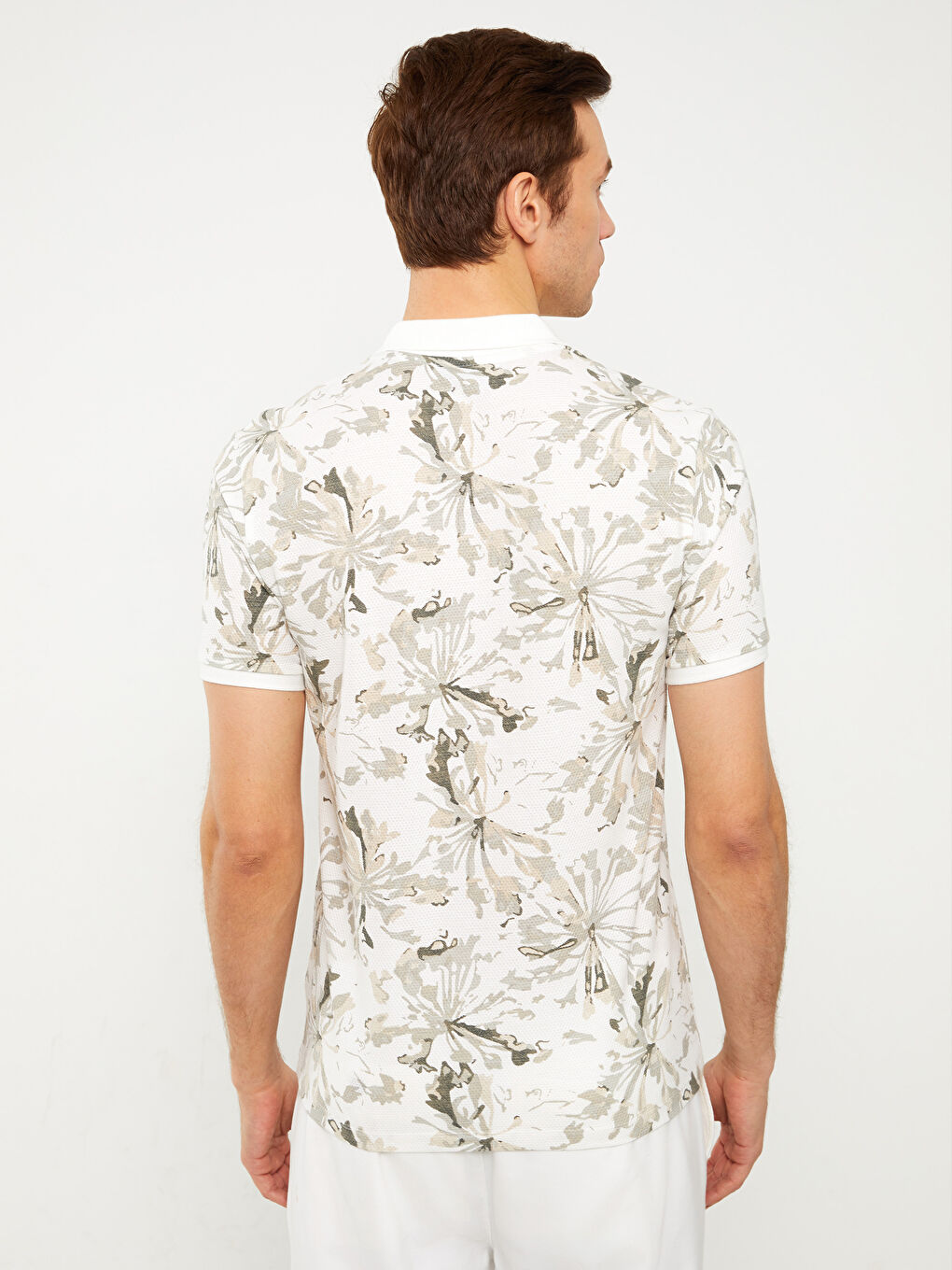 Gri Polo Yaka Kısa Kollu Desenli Erkek Tişört-4