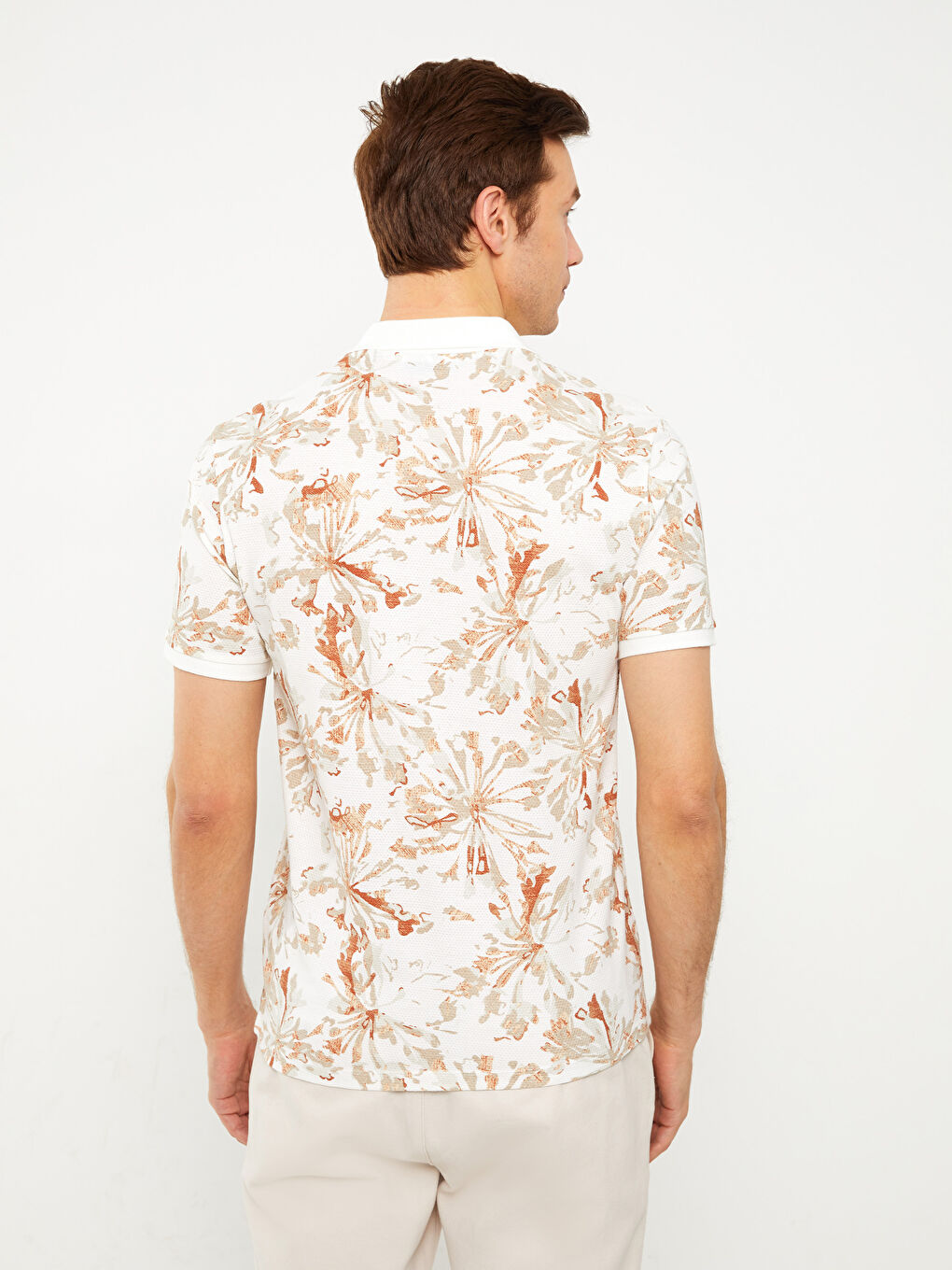 Turuncu Polo Yaka Kısa Kollu Desenli Erkek Tişört-4