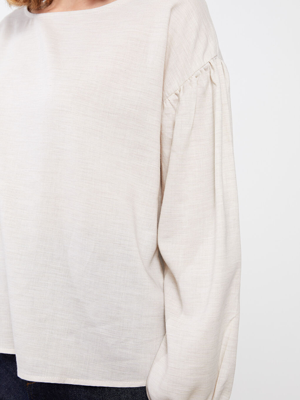 بلوزة بوبلين كم طويل عادي بياقة دائرية للسيدات-2