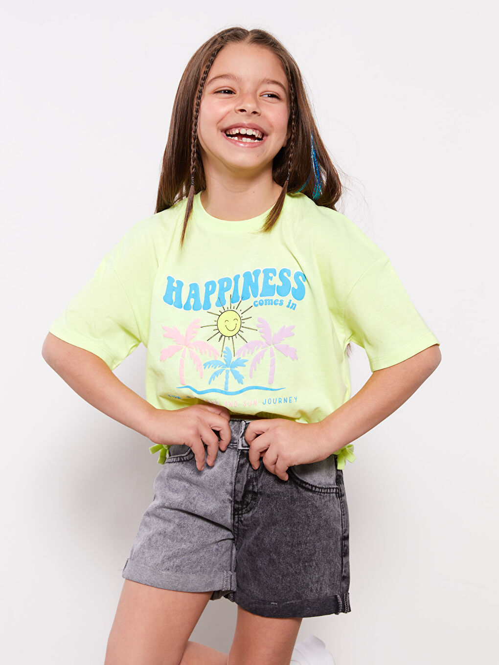 Yeşil Bisiklet Yaka Baskılı Kısa Kollu Kız Çocuk Crop Tişört