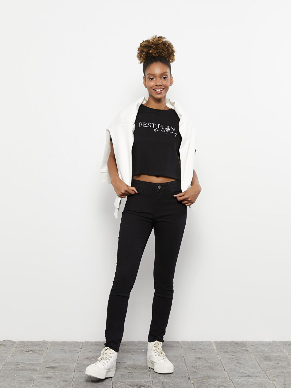 Siyah Normal Bel Slim Fit Cep Detaylı Kadın Rodeo Jean Pantolon