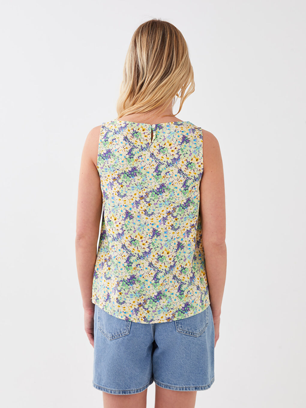 Women's Crew Neck Patterned Sleeveless Blouse-4