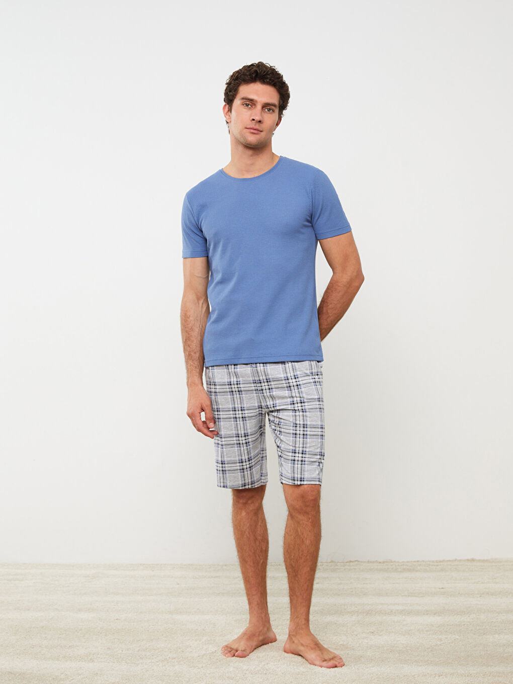 Ensemble pyjama court pour Hommes à coupe régulière-1